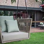 Hotel Relais Et Chateaux Le Chambard 5*
