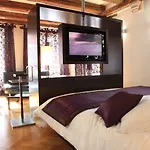 Relais Et Chateaux Le Chambard Hotel