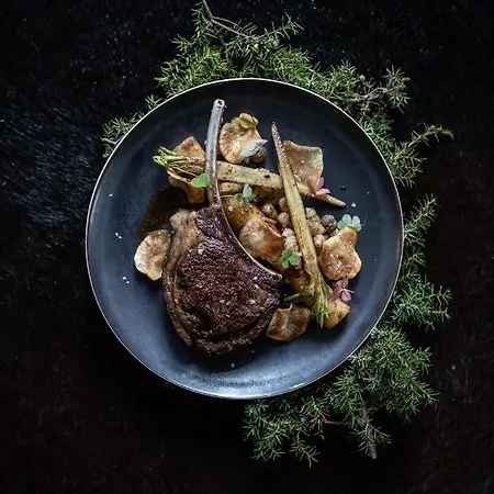 Relais Et Chateaux Le Chambard Hotel