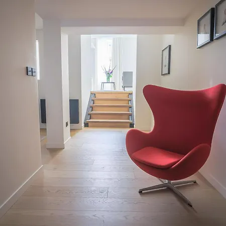 Hotel Relais Et Chateaux Le Chambard 5*