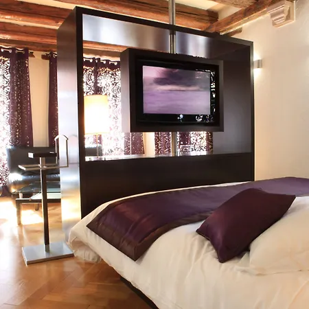 Relais Et Chateaux Le Chambard Hotel