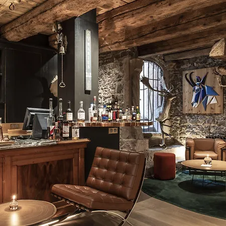 Отель Relais Et Chateaux Le Chambard