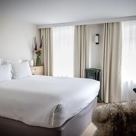 Relais Et Chateaux Le Chambard 5*