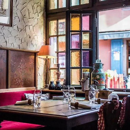 Hotel Relais Et Chateaux Le Chambard