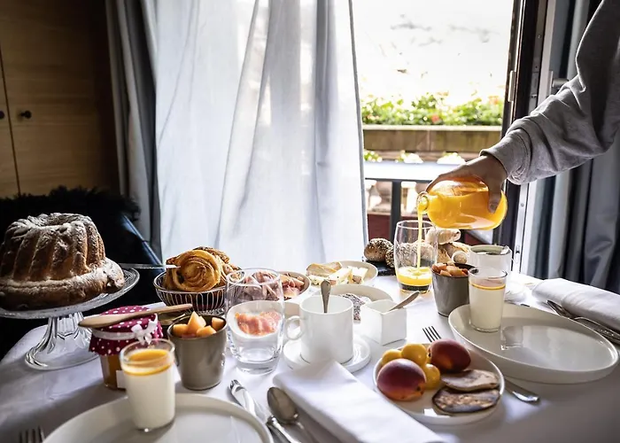 Relais Et Chateaux Le Chambard Hotel 5*