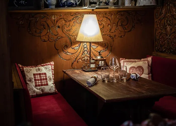 Hotel Relais Et Chateaux Le Chambard 5*