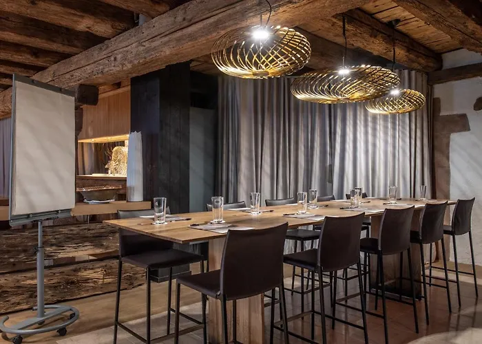 Relais Et Chateaux Le Chambard 5*