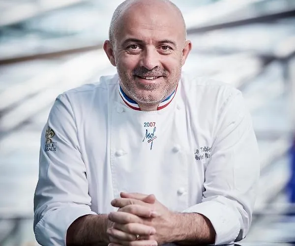 Relais Et Chateaux Le Chambard 5*