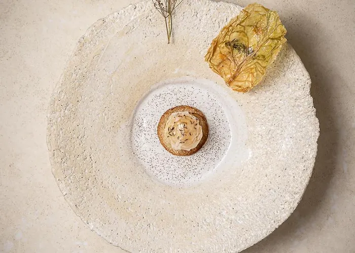 Relais Et Chateaux Le Chambard 5*