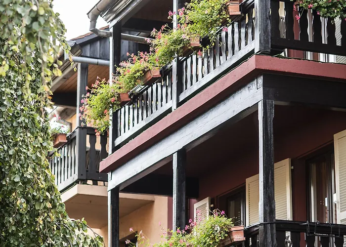 Hotel Relais Et Chateaux Le Chambard 5*