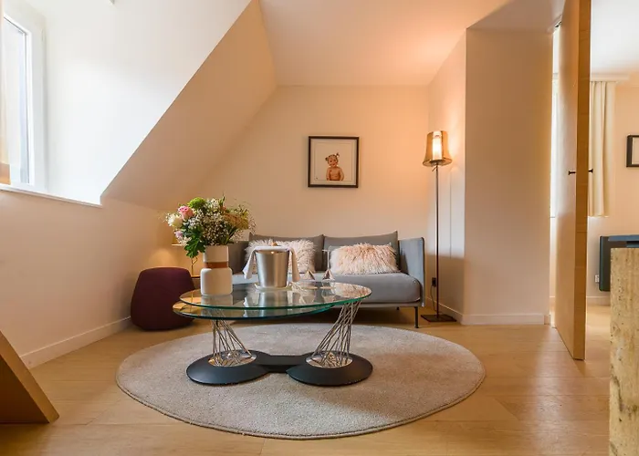 Relais Et Chateaux Le Chambard 5*