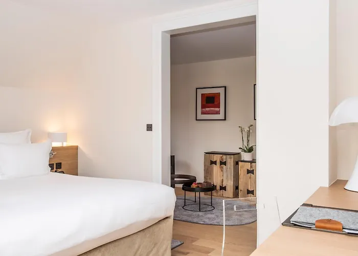 Relais Et Chateaux Le Chambard 5*