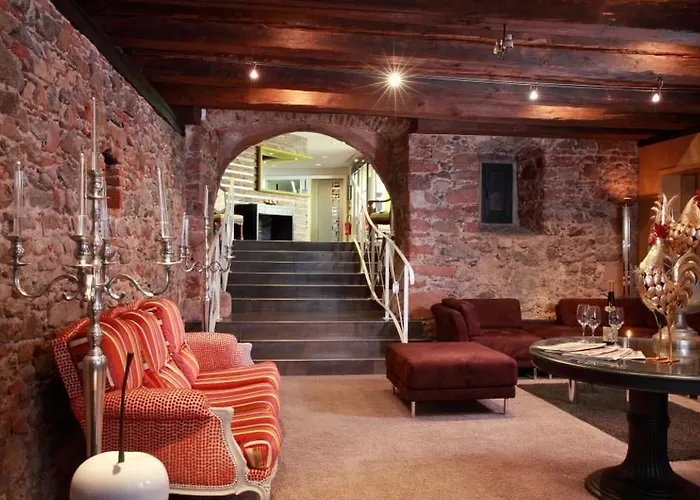 Hotel Relais Et Chateaux Le Chambard